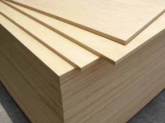 厂家直销精品细木工板,长期大量供应