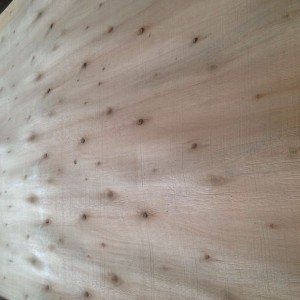 桉木实木木皮厚度1.3-1.5-1.7-2.0均有生产图1