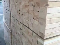 铜陵加拿大松木板材图2