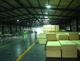 胶合板行业加速淘汰落后产能 已关停11700家胶合板生产企业