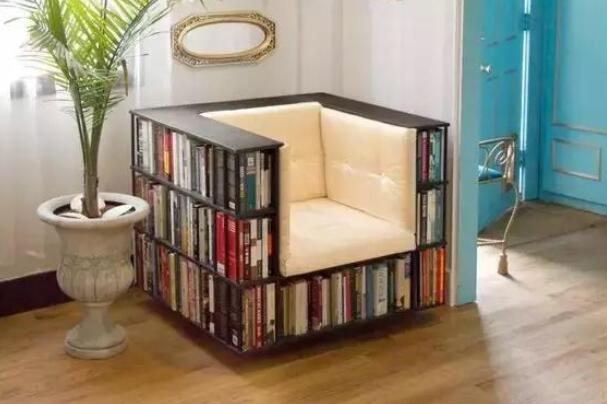 如果家里空间小，放一个这样的沙发书架
