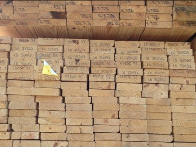 供应南方松板材规格可以定做加工厂家直销价格低