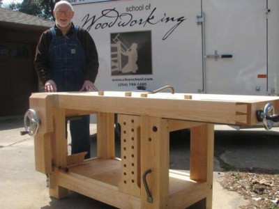自己动手制作一张属于自己独一无二的木工桌！