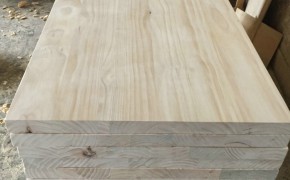 厂家直销：辐射松木方 建筑大板 实木大桌板 定做尺寸图2
