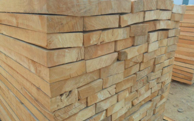 白杨木板材的优缺点，河南友信木业厂家直销白杨木烘干板