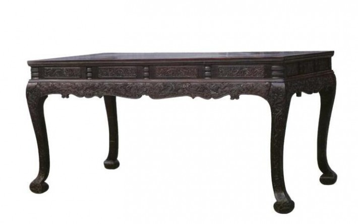 马未都讲“天下第一宽”的紫檀雕螭龙纹大画桌到底是怎么样的？