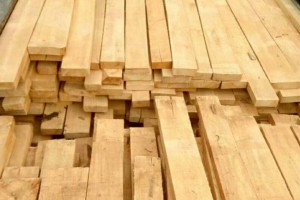 东莞市兴富林木业供应国产橡胶木板自然宽图1