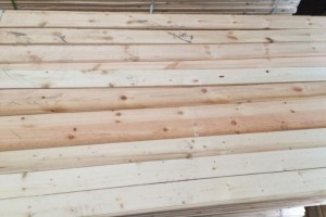 芬兰云杉木板材批发