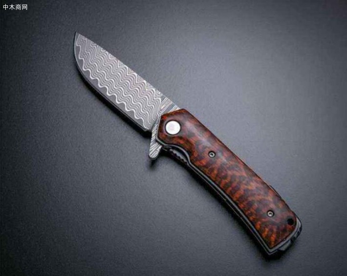 美国著名的刀制作公司---威廉.亨利刀制作公司