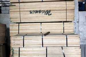 进口北美硬枫木板材价格