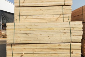 铁杉，花旗松，辐射松，板材，建筑木方建筑木方 厂家直销