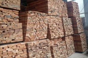 漯河红椿木生产厂家报价,香椿木板材批发各种规格均可定制加工