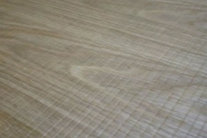 专业生产天然白橡锯齿纹木饰面板皮图3