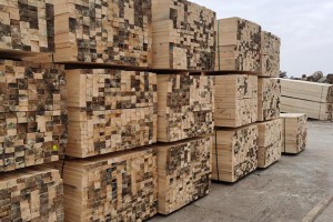 建筑木方一般是什么木材?建筑木方价格多少钱一方?