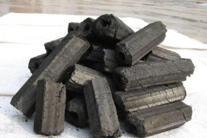 一吨锯末能出多少机制木炭?