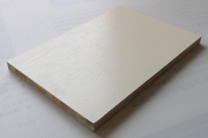 什么是薄木贴面板及种类?装修薄木贴面板怎么选材?