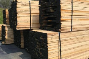 东莞丰之林木业美国进口实木板材高清图片
