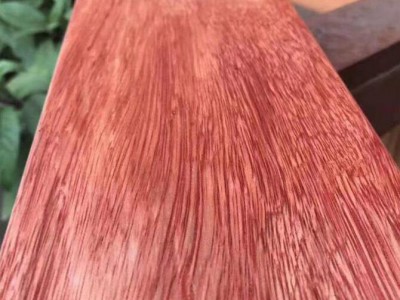 红梢木,柳桉木,山樟木防腐木板材长期供应质优价廉欢迎咨询
