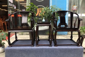 顶级品质交趾黄檀老挝大红酸枝皇宫椅3件套要多少材料?