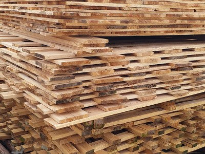 杉木板 实木板 装修使用木方 板材 原木条 可刨光刨滑供货