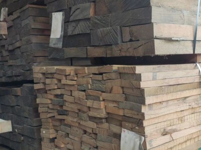 红橡木木板材250吨价格美丽图3
